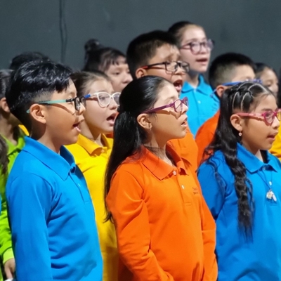 Performance by the Arequipa branch of the Peruvian Children’s Symphony Choir