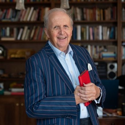 Alexander McCall Smith