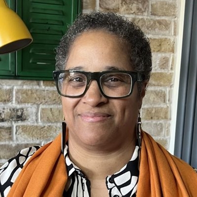 Yvvette Edwards in conversation with Bernardine Evaristo Yvvette Edwards in conversation with Bernardine Evaristo